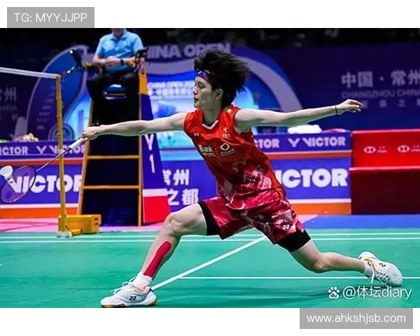 武汉羽毛球队比赛经验深度对比分析与其他队伍的差异与启示 武汉羽毛球队比赛经验深度对比分析与其他队伍的差异与启示