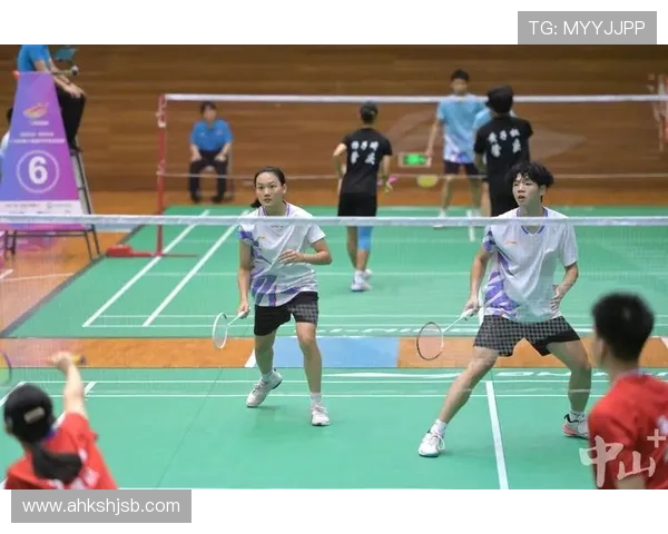 武汉羽毛球队意识变革引发热议推动羽毛球运动新发展