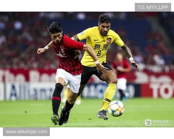 武汉足球队与重庆足球队赛后复盘分析意识碰撞与战术较量